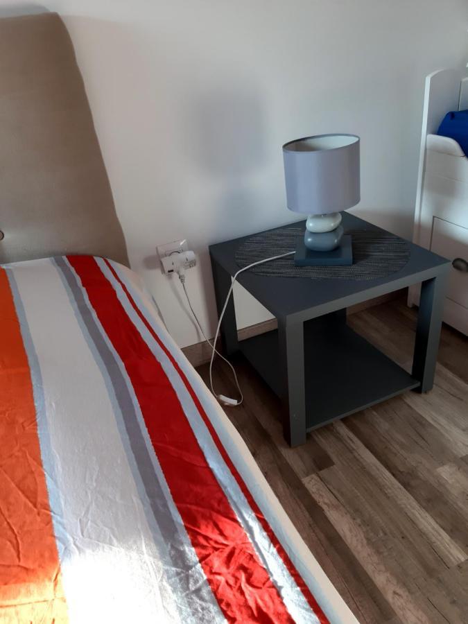 Bed and Breakfast Comme Chez Vous Le Torp-Mesnil Экстерьер фото